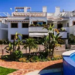 Azul By La Mata Nyaraló